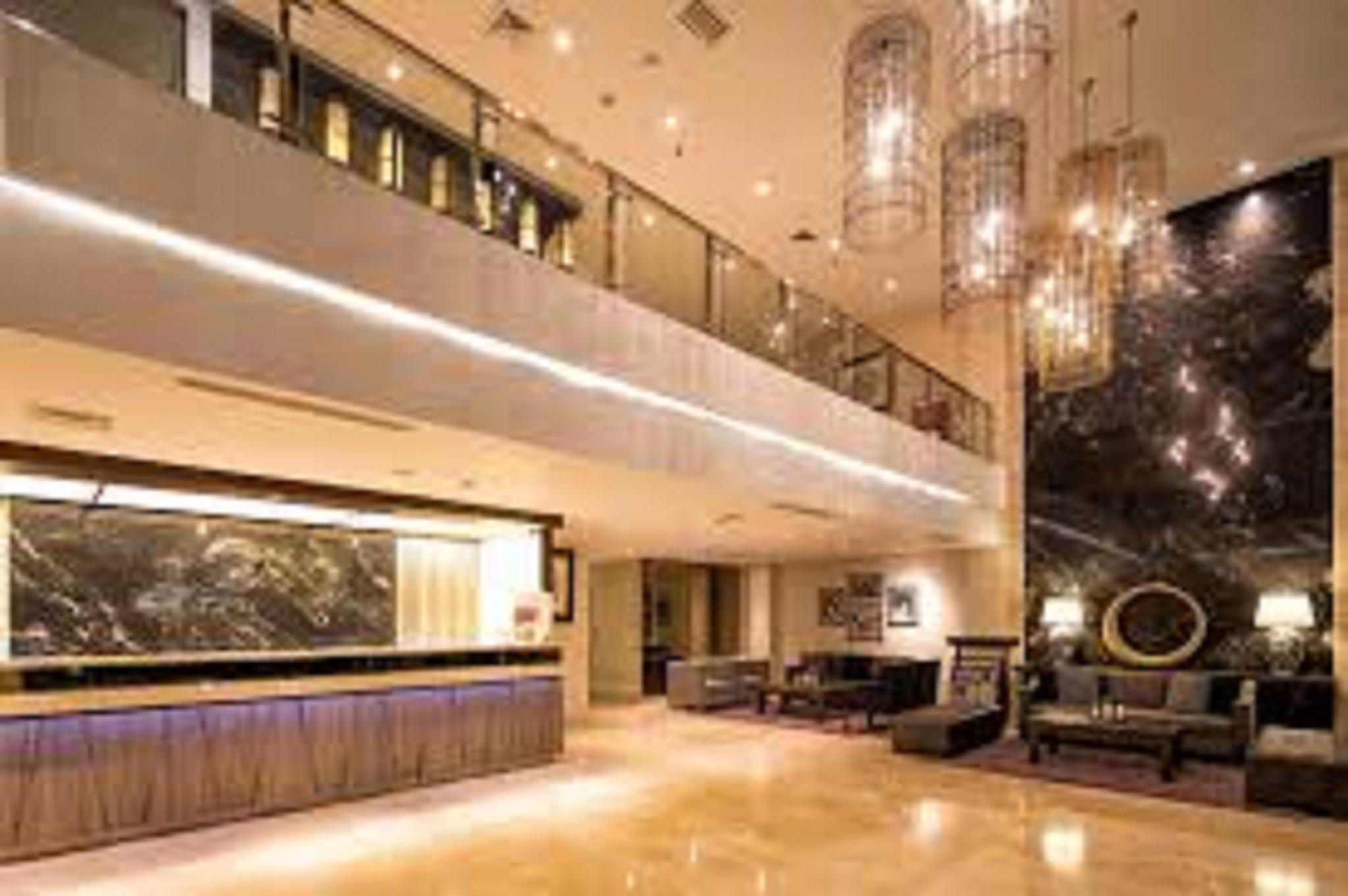 Verse Luxe Hotel Wahid Hasyim Jakarta Exterior photo